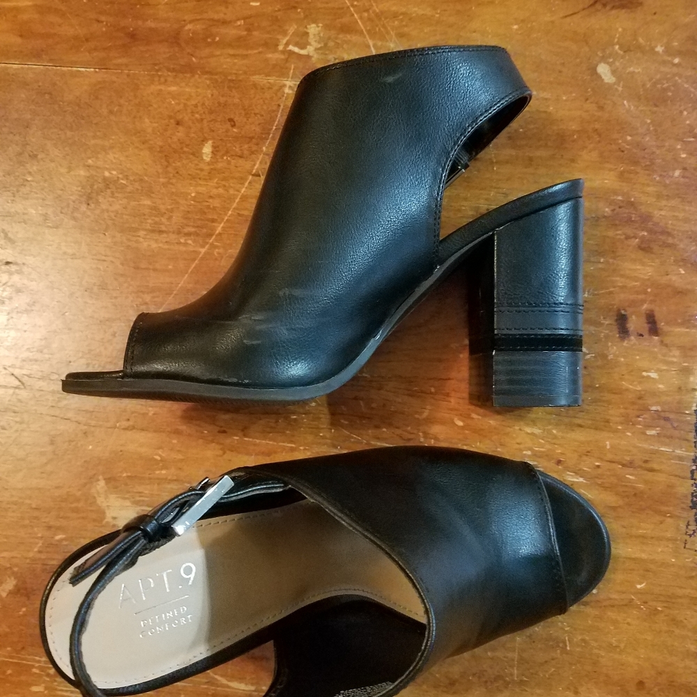 APT 9 Black Peep Toe Heels